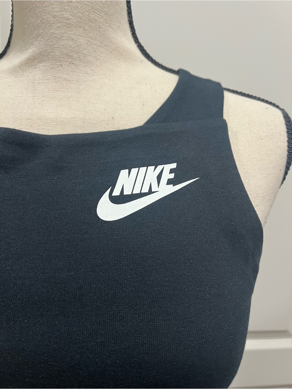 NIKE GIRL’S BLACK ATHLETIC DRESS - Picture 4 of 10